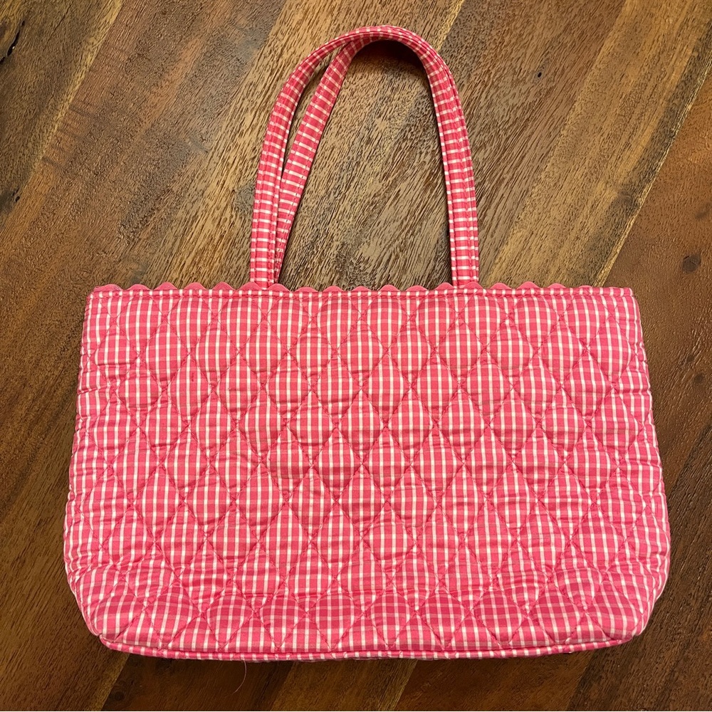 VINTAGE Vera Bradley Pink Silk Quilted Small Handbag - Retired Pattern